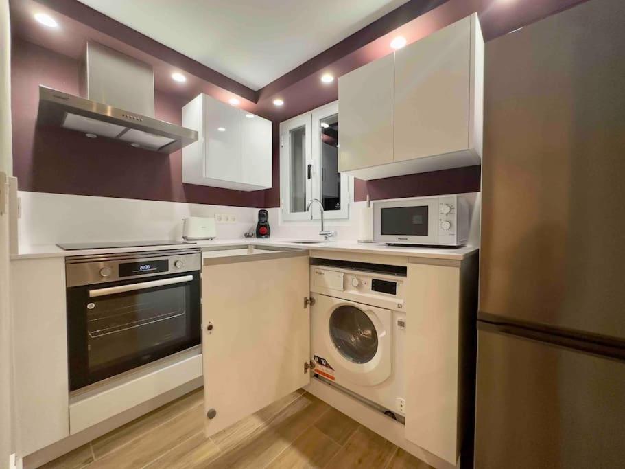 Anaya, 3º Piso, A Estrenar En Pleno Centro De Appartement *